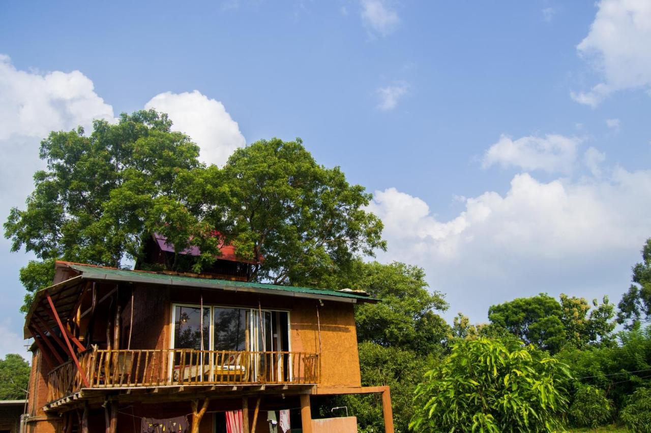 Anushka Nera Nature House Sigiriya Rum bild